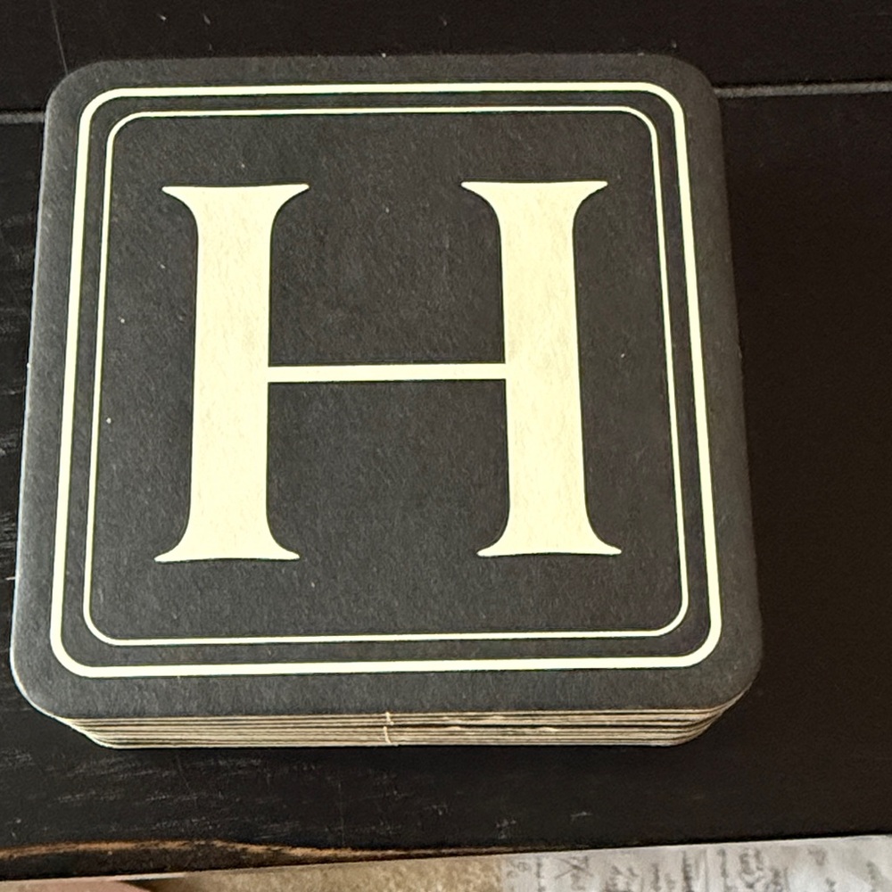 Black and Cream Coasters Set